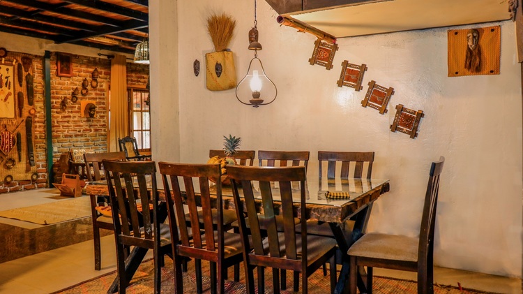 Interior tradisional menggunakan material alami, Sumber: pexels.com